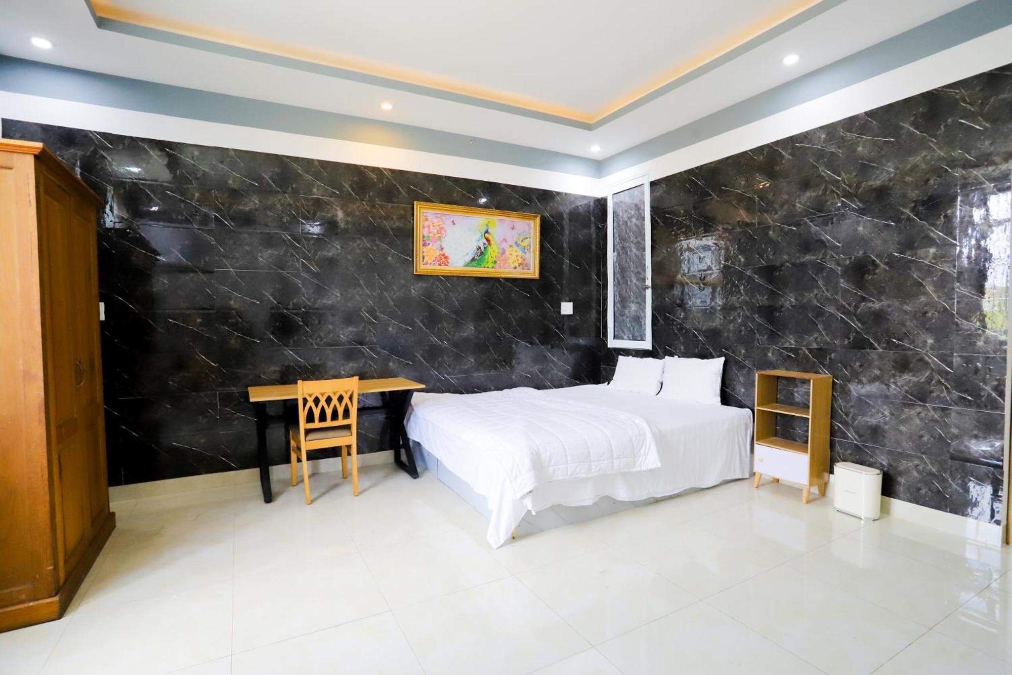 Hotel Tram Anh Nhon Trach Екстер'єр фото